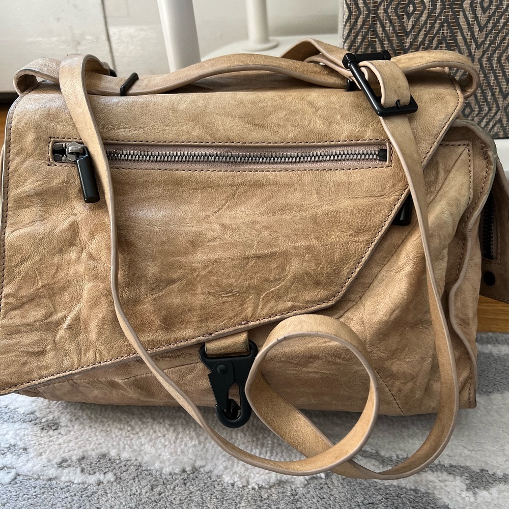 HELMUT LANG AMMUT LEATHER CROSSBODY  DISTRESSED CAMEL COLOR BAG